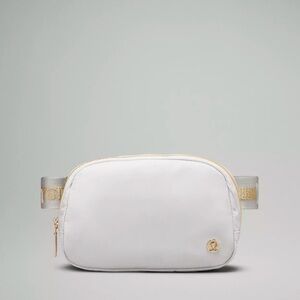 Lululemon belt bag
